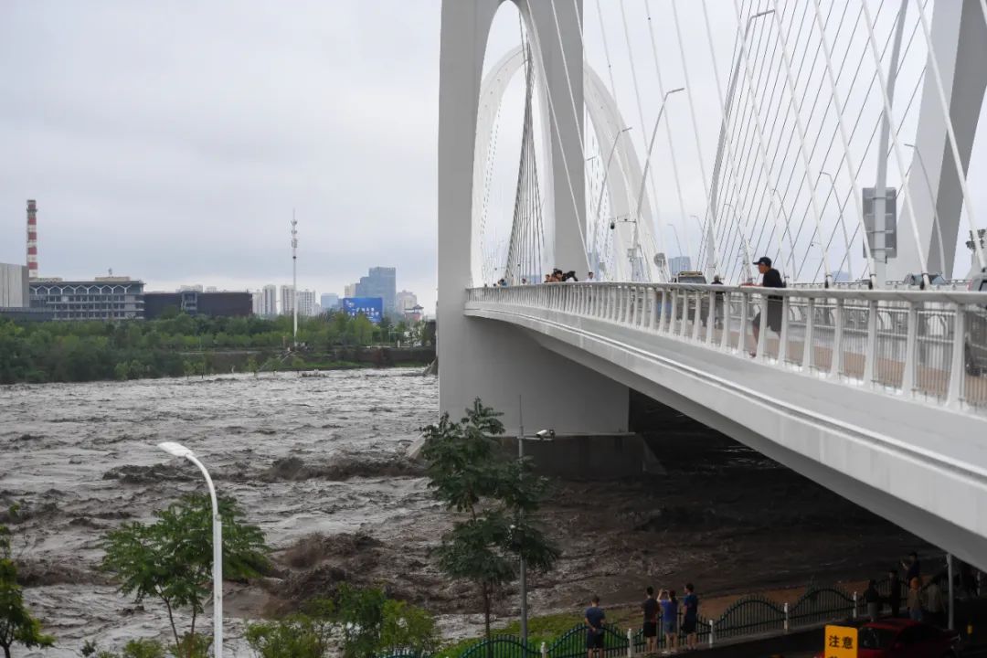 痛心!北京此轮强降雨已致11人遇难(图3) 21.jpg