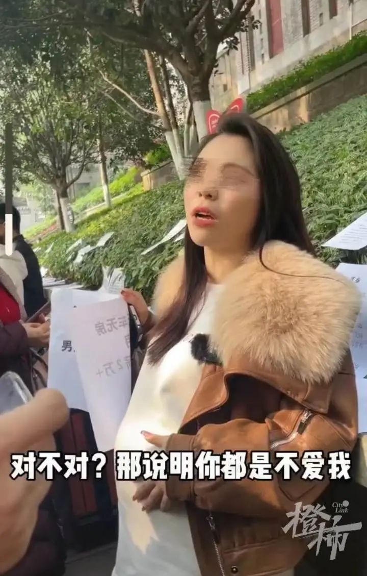 ”女子挺5个月孕肚征婚”语出惊人?真实身份曝光!(图6) 6.jpg