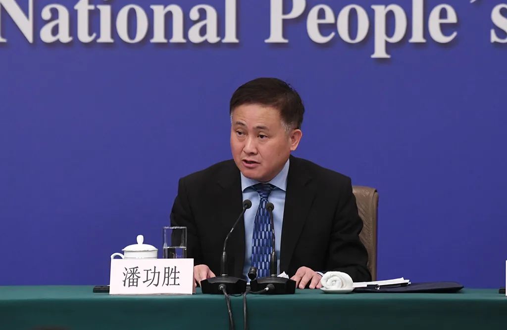 五部长答记者问!信息量很大!(图4) 640.jpg