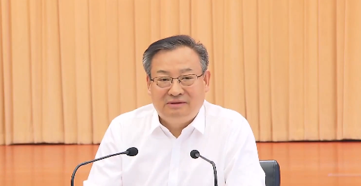 省委书记大会上要求:少在办公室坐等汇报,少安排干部层层陪同,少凭借表象轻下结论(图1) 640.png