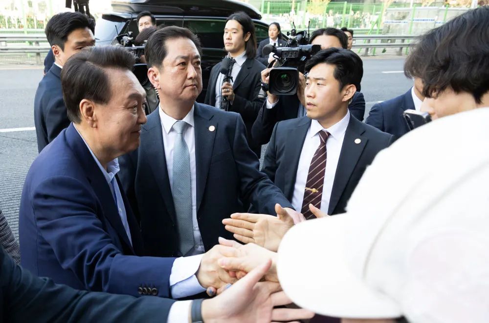 尹锡悦，或面临终身监禁甚至死刑