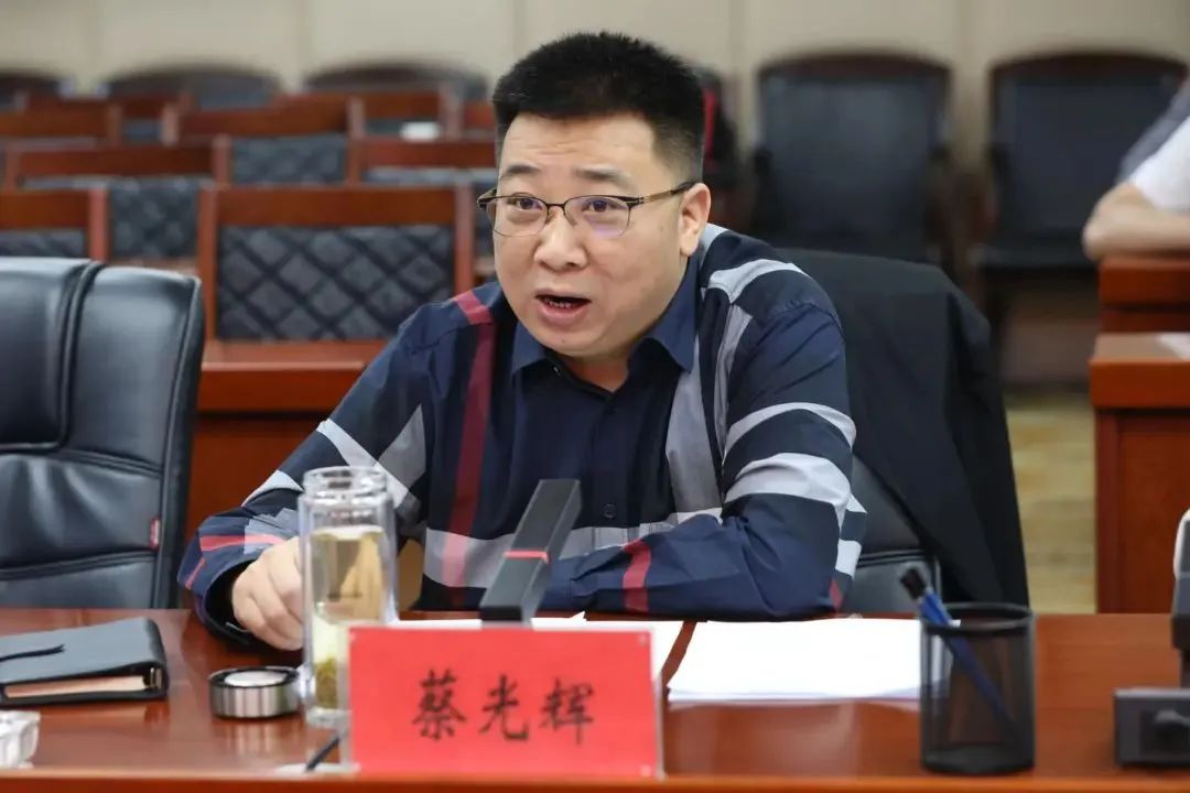 骗取公务员身份升至厅级，蔡光辉被逮捕
