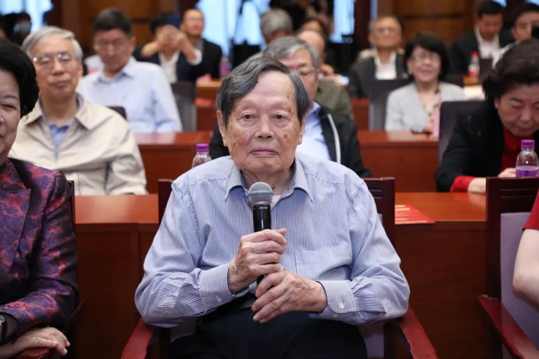 杨振宁先生生平(图13)