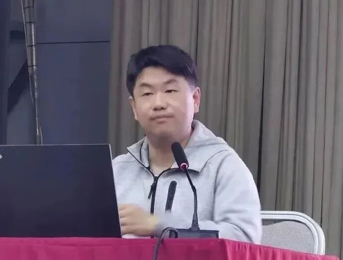 突然疯传!康熙生父为洪承畴?专家回应(图4) 突然疯传!康熙生父为洪承畴?专家回应(图4)