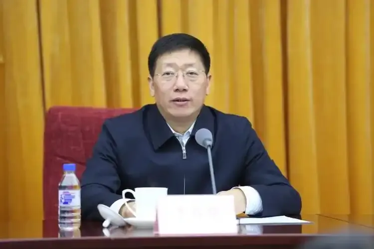 中纪委连打三虎(图3) 图片