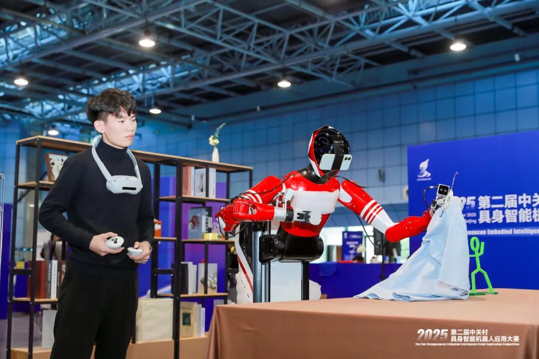 倒咖啡、叠衣服、拿快递、捡垃圾……“实干派”机器人:劳动最光荣(图1) 倒咖啡、叠衣服、拿快递、捡垃圾……“实干派”机器人:劳动最光荣(图1)