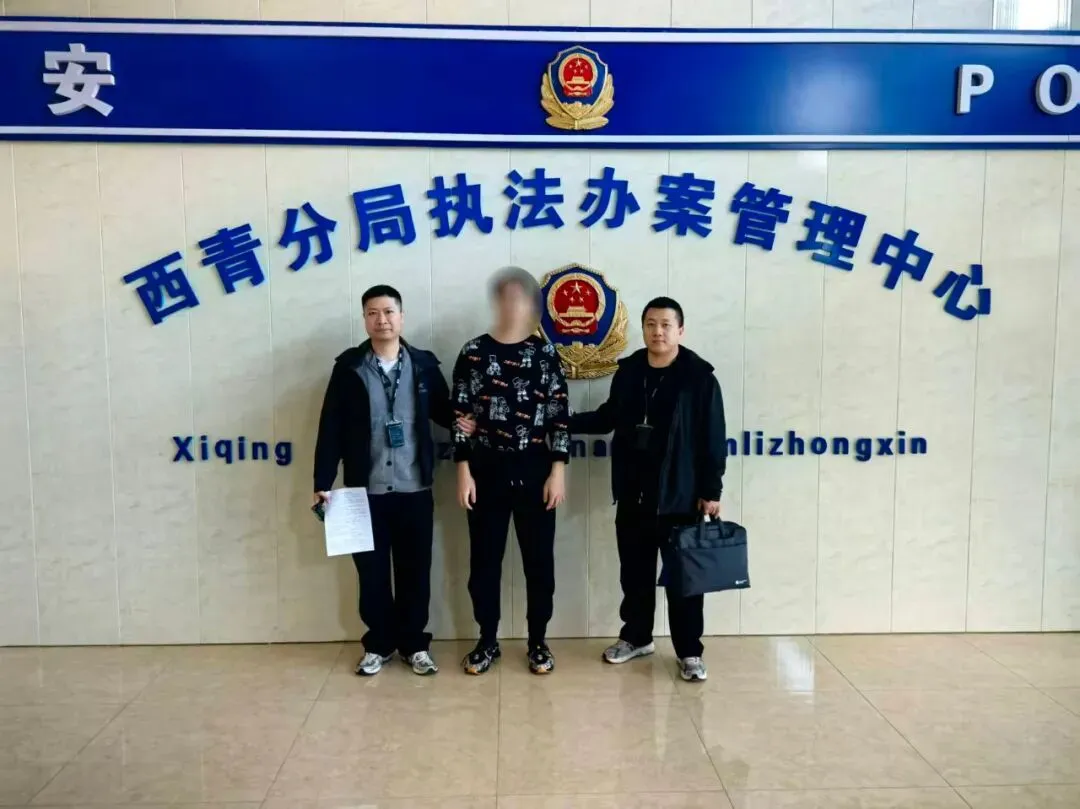 “哥哥再不发工资,我又要挨饿啦”(图3) “哥哥再不发工资,我又要挨饿啦”(图3)