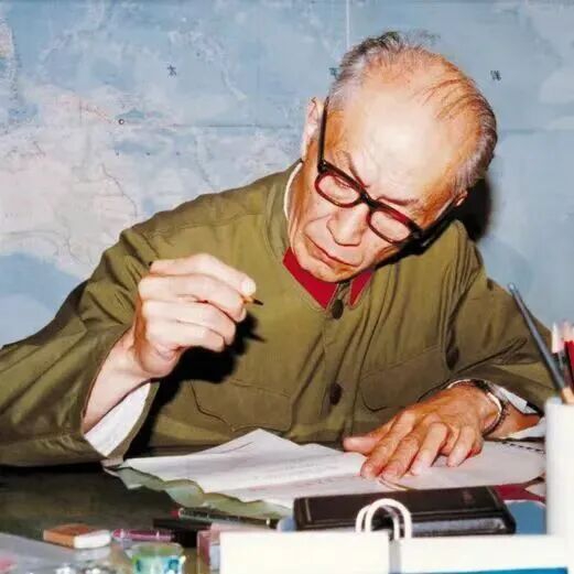 《黄帝内经》里岐黄为啥非得要说<肝左肺右>不可?(图3) 3.jpg
