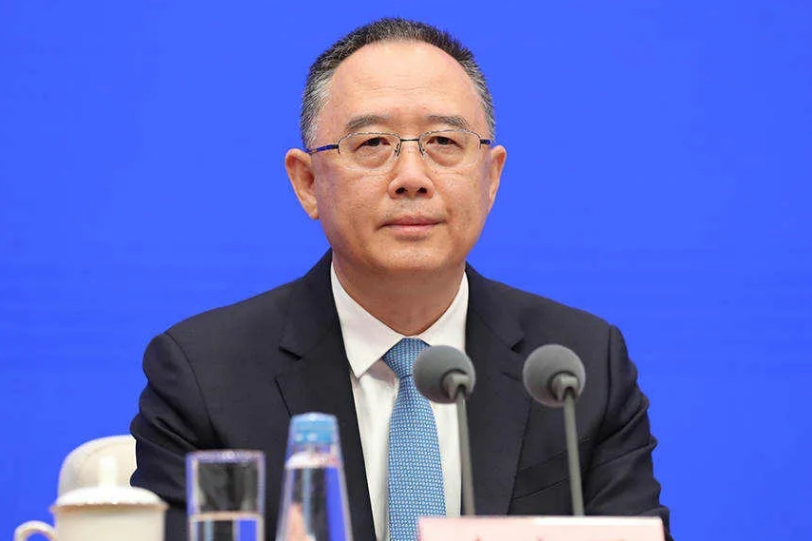 山西省委原副书记、省政府原省长金湘军被公诉:安排亲属不实际工作而获取薪酬,搞权色、钱色交易(图1) 山西省委原副书记、省政府原省长金湘军被公诉:安排亲属不实际工作而获取薪酬,搞权色、钱色交易(图1)