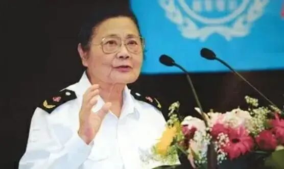 练腹式呼吸不宜过分搓耳朵(图1) 640.jpg